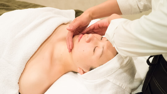 Aroma Oil Massage Salon “Noble”