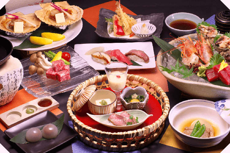 天然温泉と宴会がセットになった贅沢な会席プラン。全プラン飲み放題付きです。