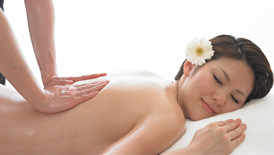 Lymphatic Oil Massage